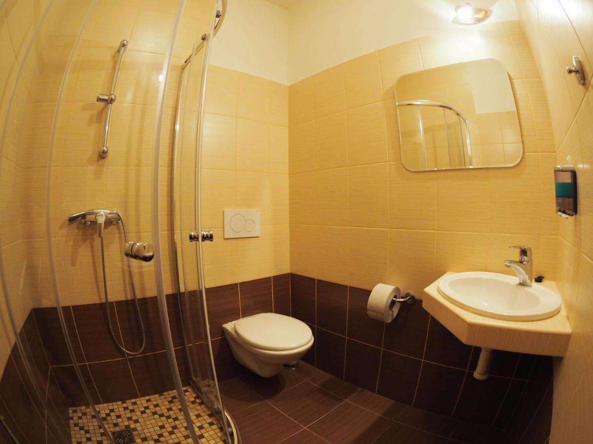Hotel Britannia Vsetín المظهر الخارجي الصورة